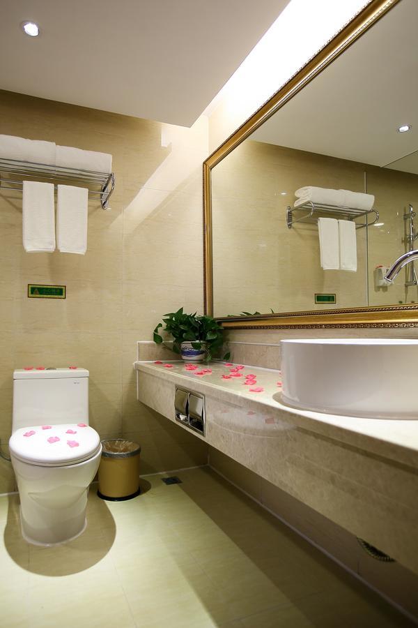 Vienna Hotel - Da Ju Yuan Branch Thẩm Quyến Ngoại thất bức ảnh